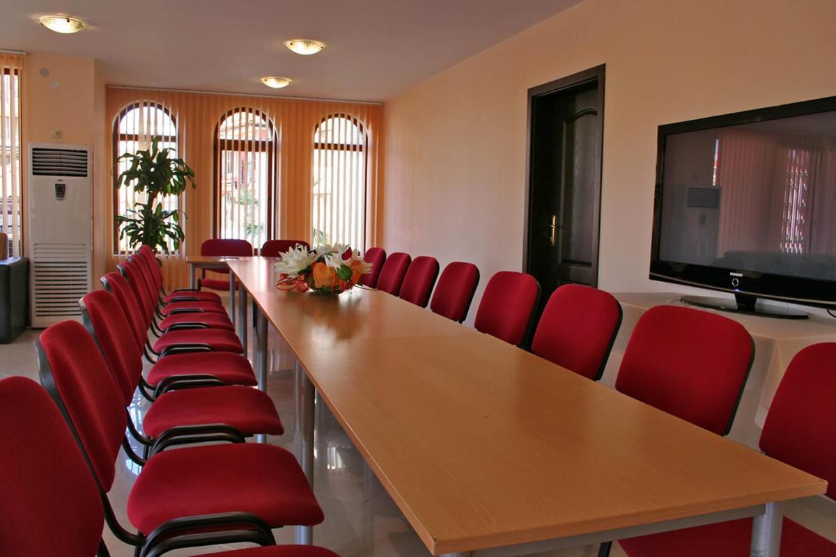 צרבו South Beach Hotel - New Management And Free Beach Access מראה חיצוני תמונה